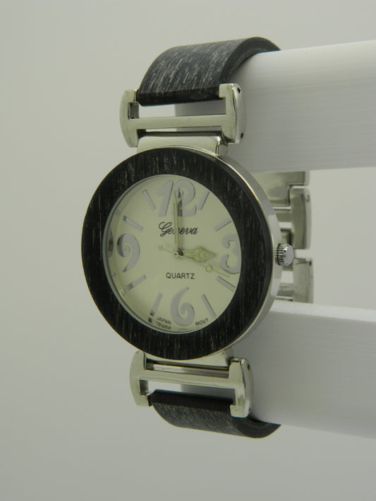 Geneva Wood Grain Artistic Quartz Watch image 2