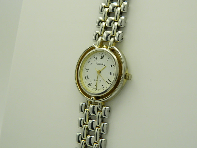 Xanadu Vintage Style Halo Quartz Watch image 2