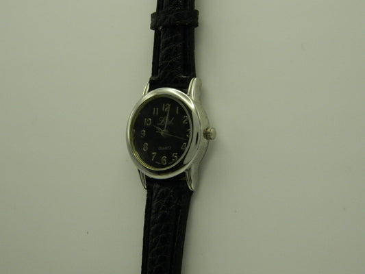 LTD Quartz Vintage Style Watch image 2