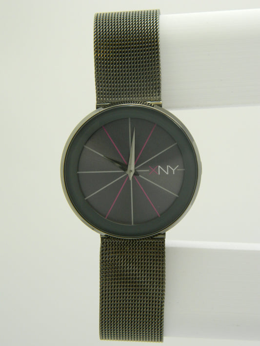 XNY Modern Style Quartz Watch image 1