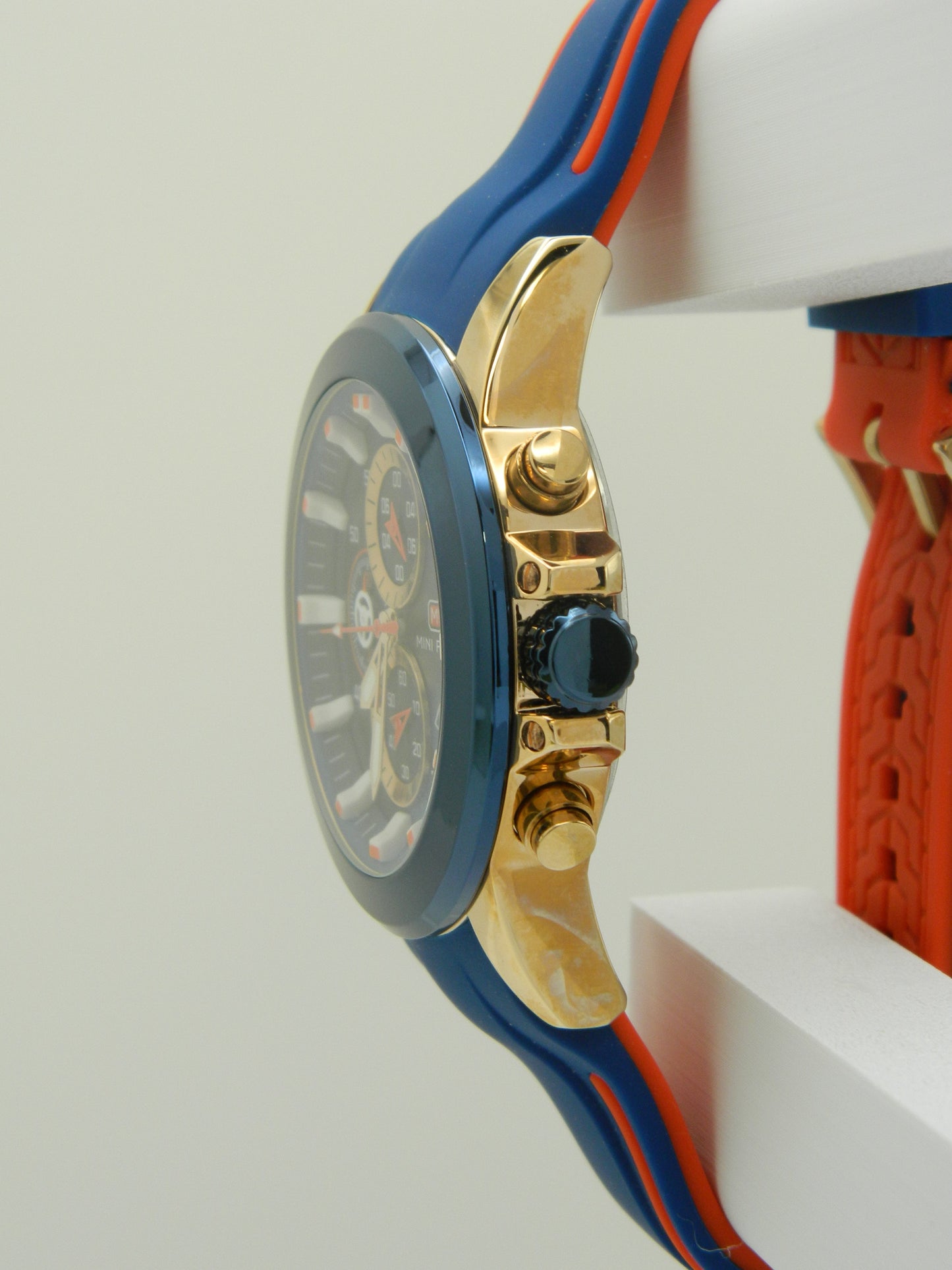 MINI FOCUS Superman Chrono Quartz Watch image 3