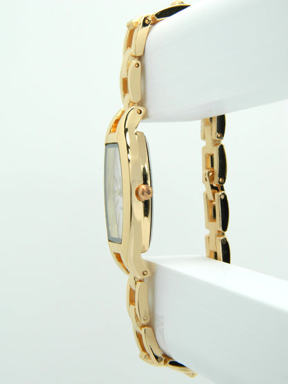 Elegant Quartz Watch image 3