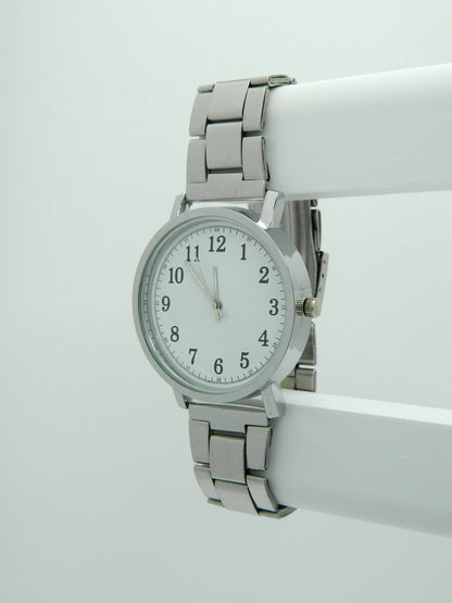 Simple Quartz Watch image 2