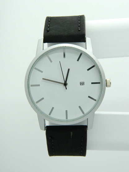 Large Generic Quartz Watch image 1