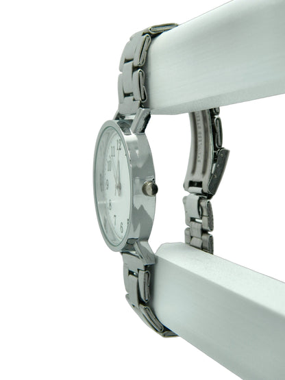 Simple Quartz Watch image 3