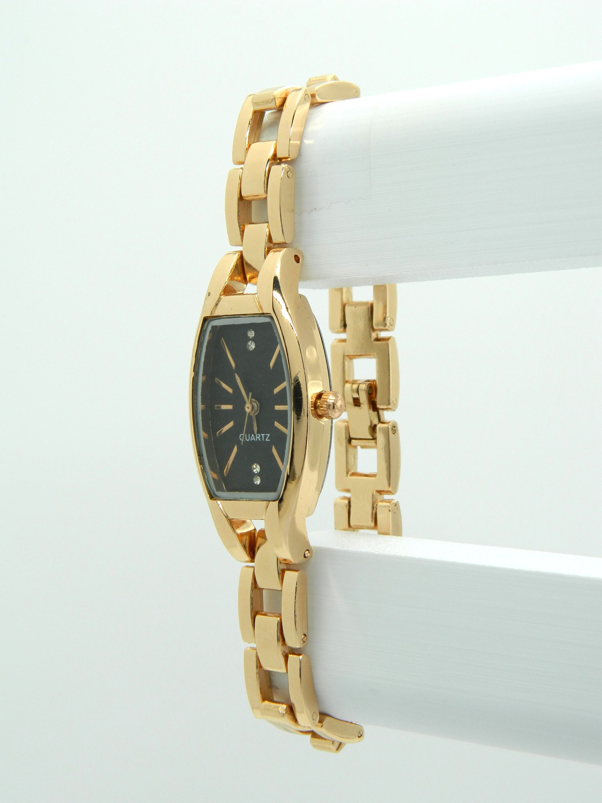 Elegant Quartz Watch image 1
