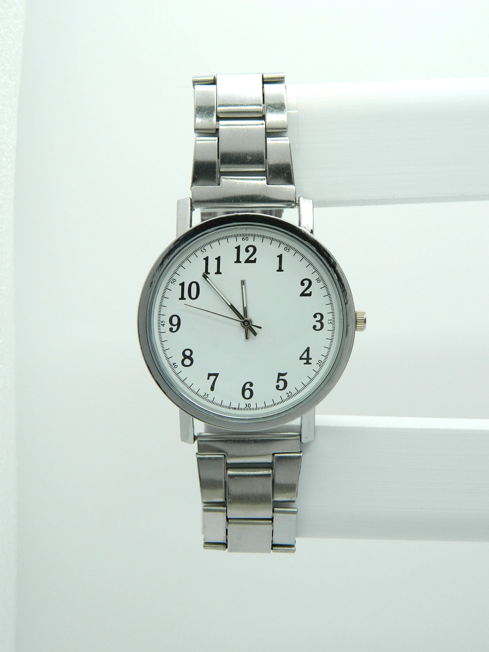 Simple Quartz Watch image 1