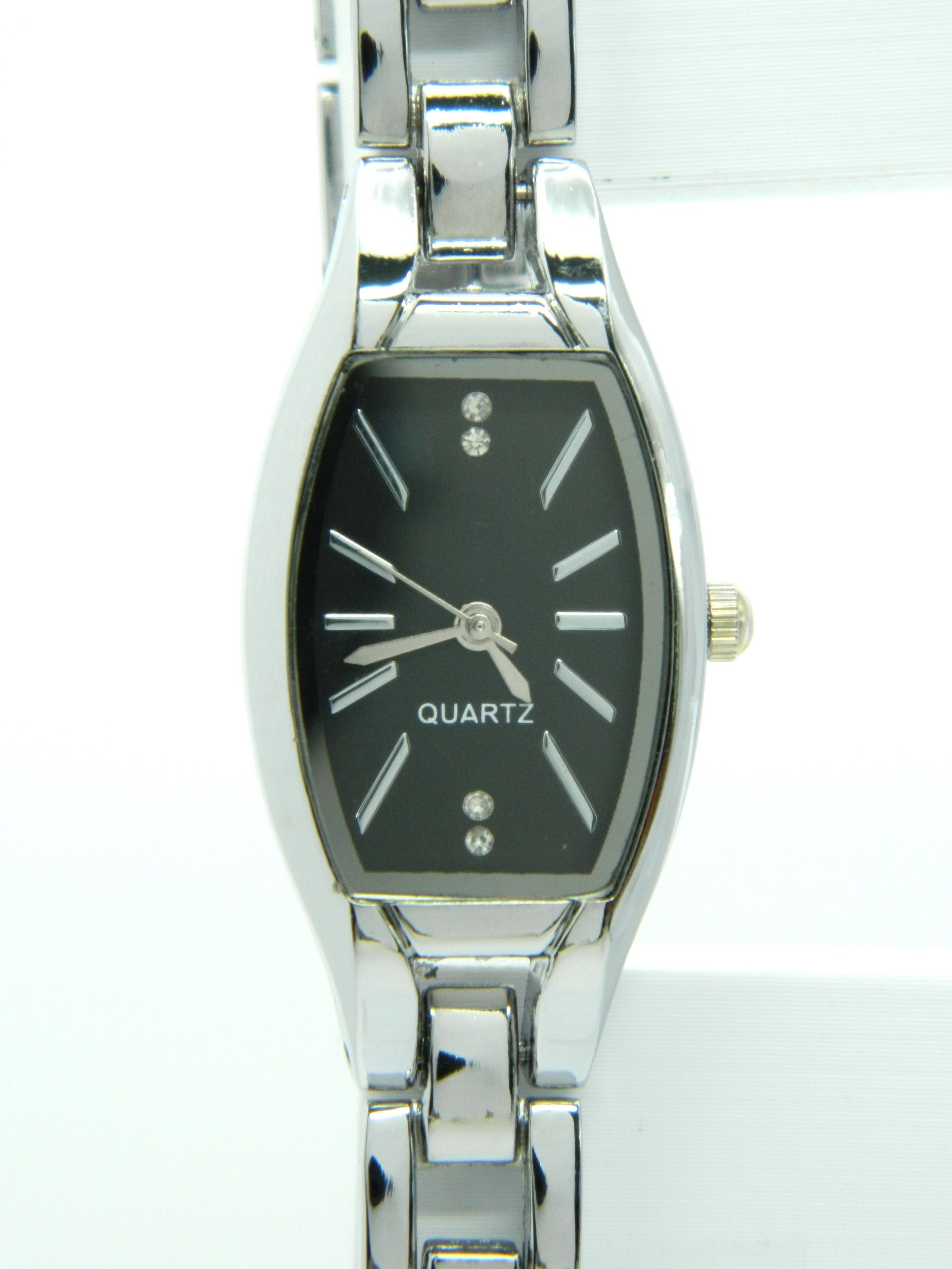 Elegant Quartz Watch image 3