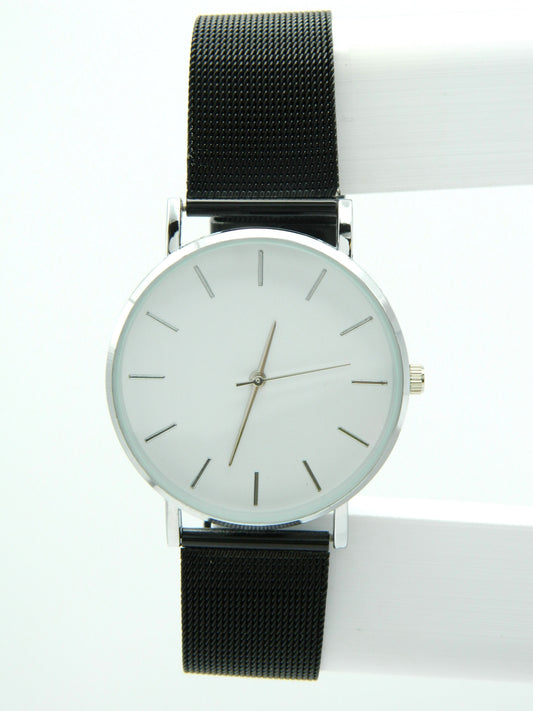 White Quartz Watch image 1