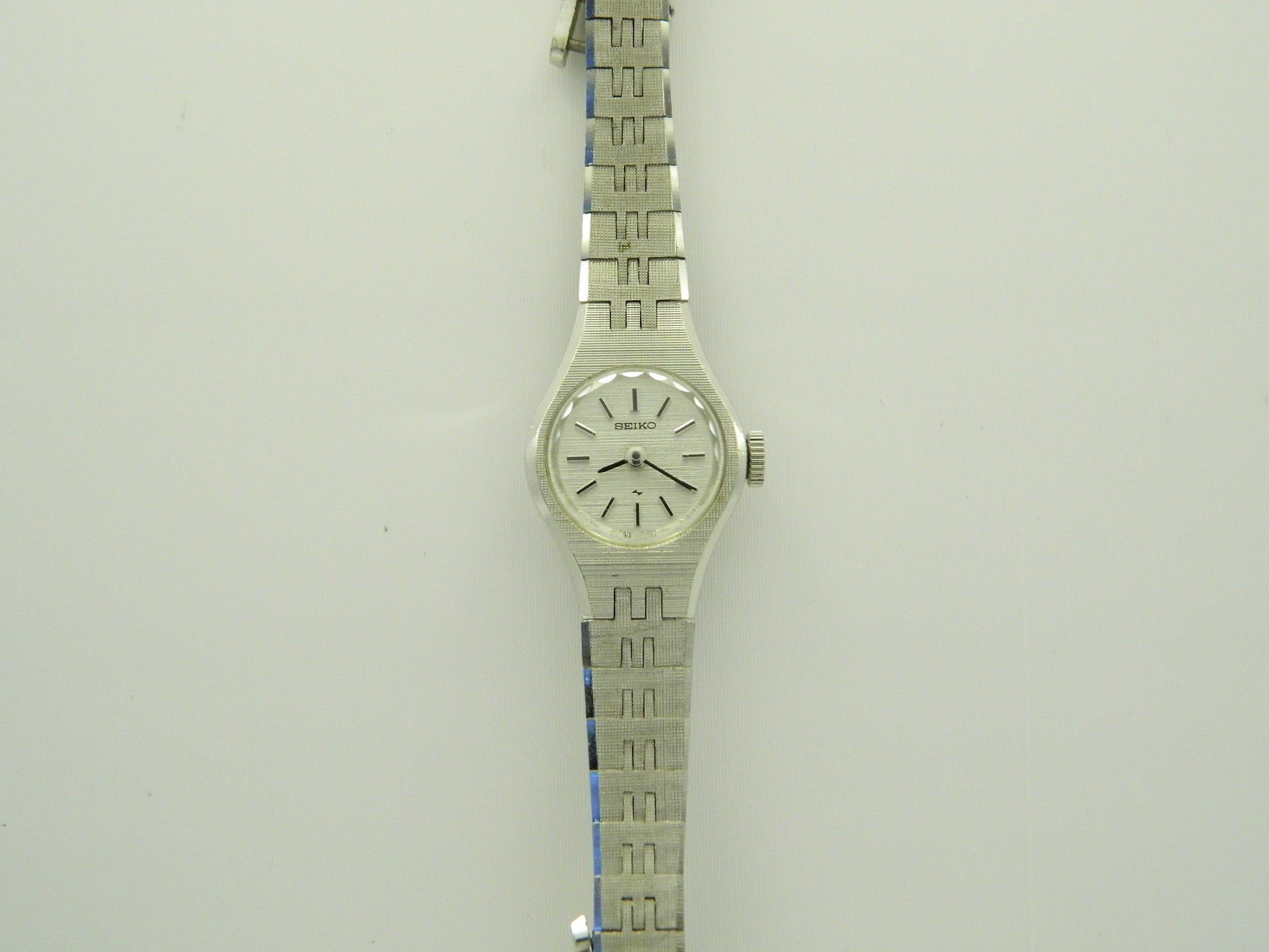 Seiko Silver Tone Cocktail Manual Wind Watch image 1