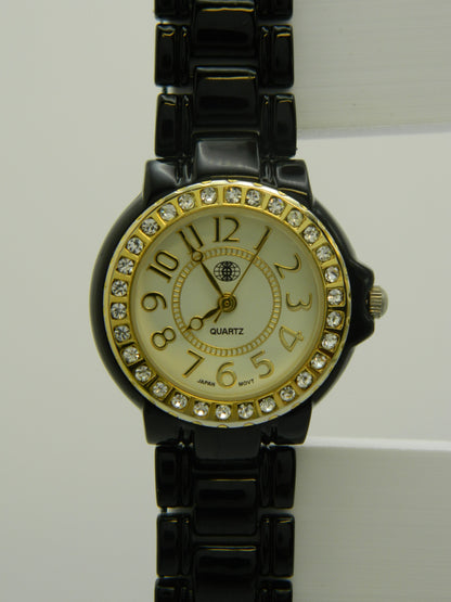 Iced Out Bezel Contrast Quartz Watch image 4