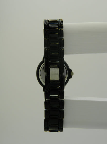 Iced Out Bezel Contrast Quartz Watch image 5