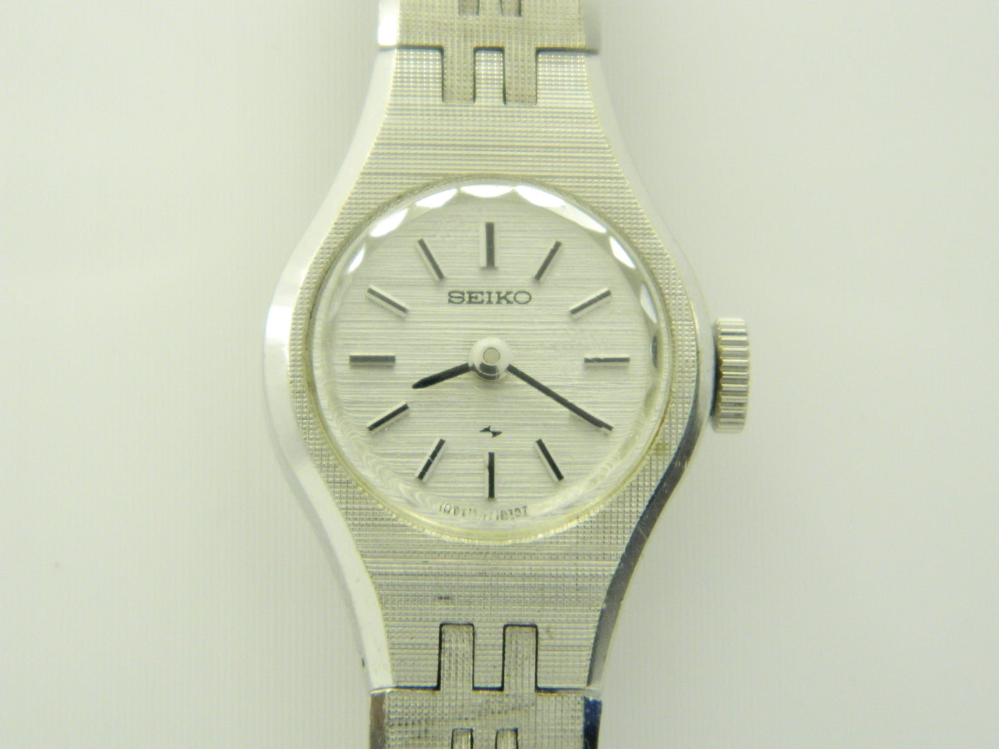Seiko Silver Tone Cocktail Manual Wind Watch image 4