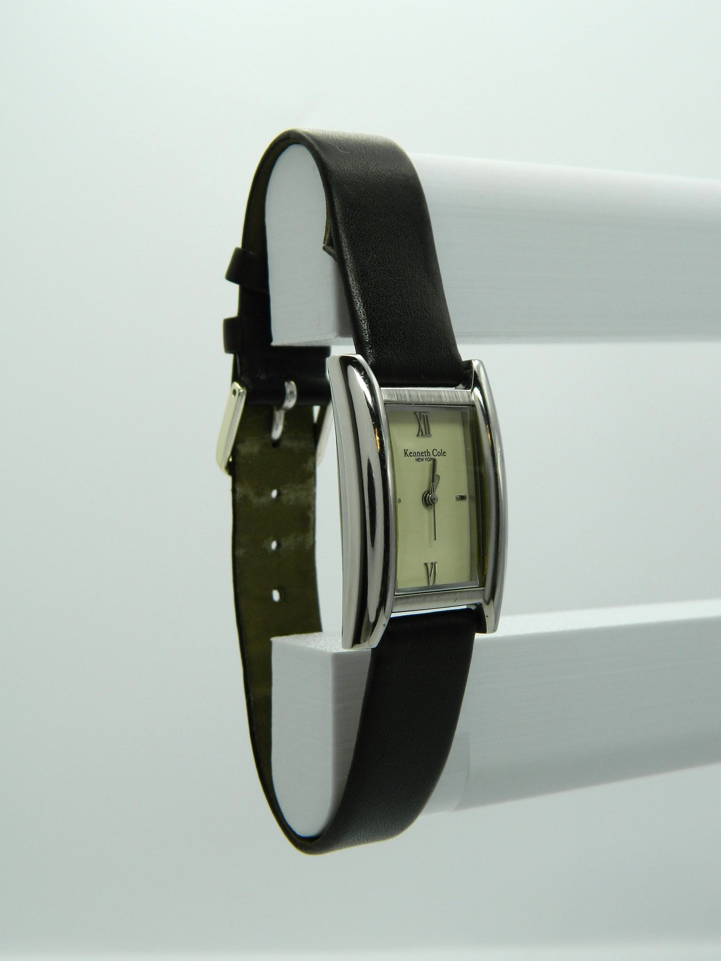 Kennith Cole New York Vintage Watch image 3