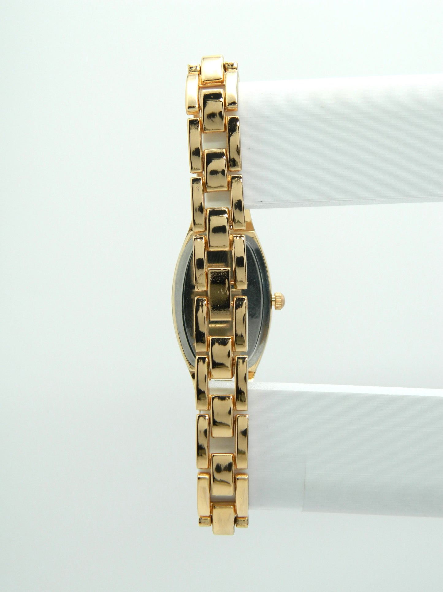 Elegant Quartz Watch image 4