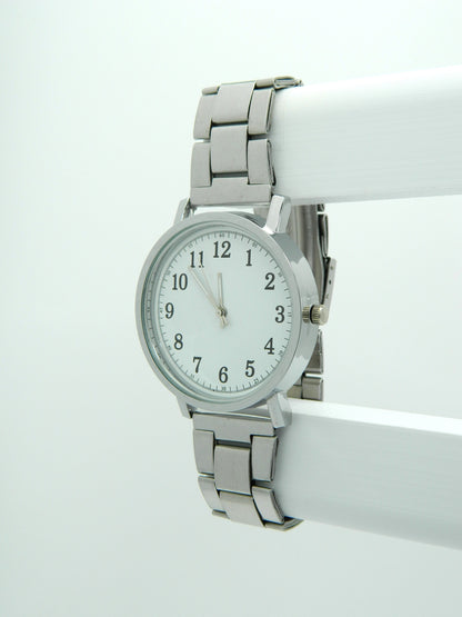 Simple Quartz Watch image 2