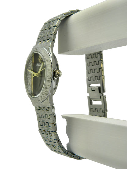 Silver Tone Classy Style Quartz Watch image 3