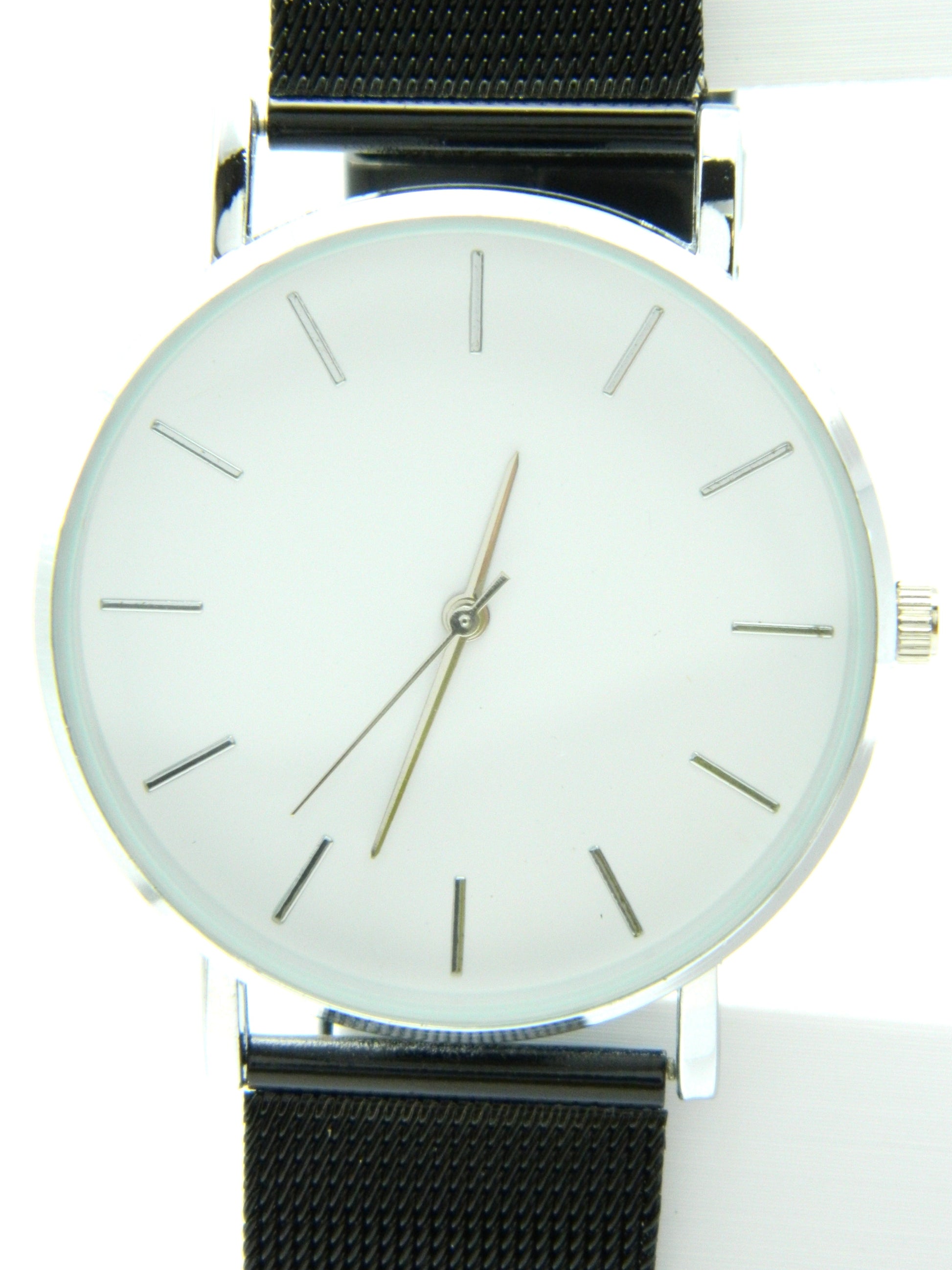 White Quartz Watch image 3
