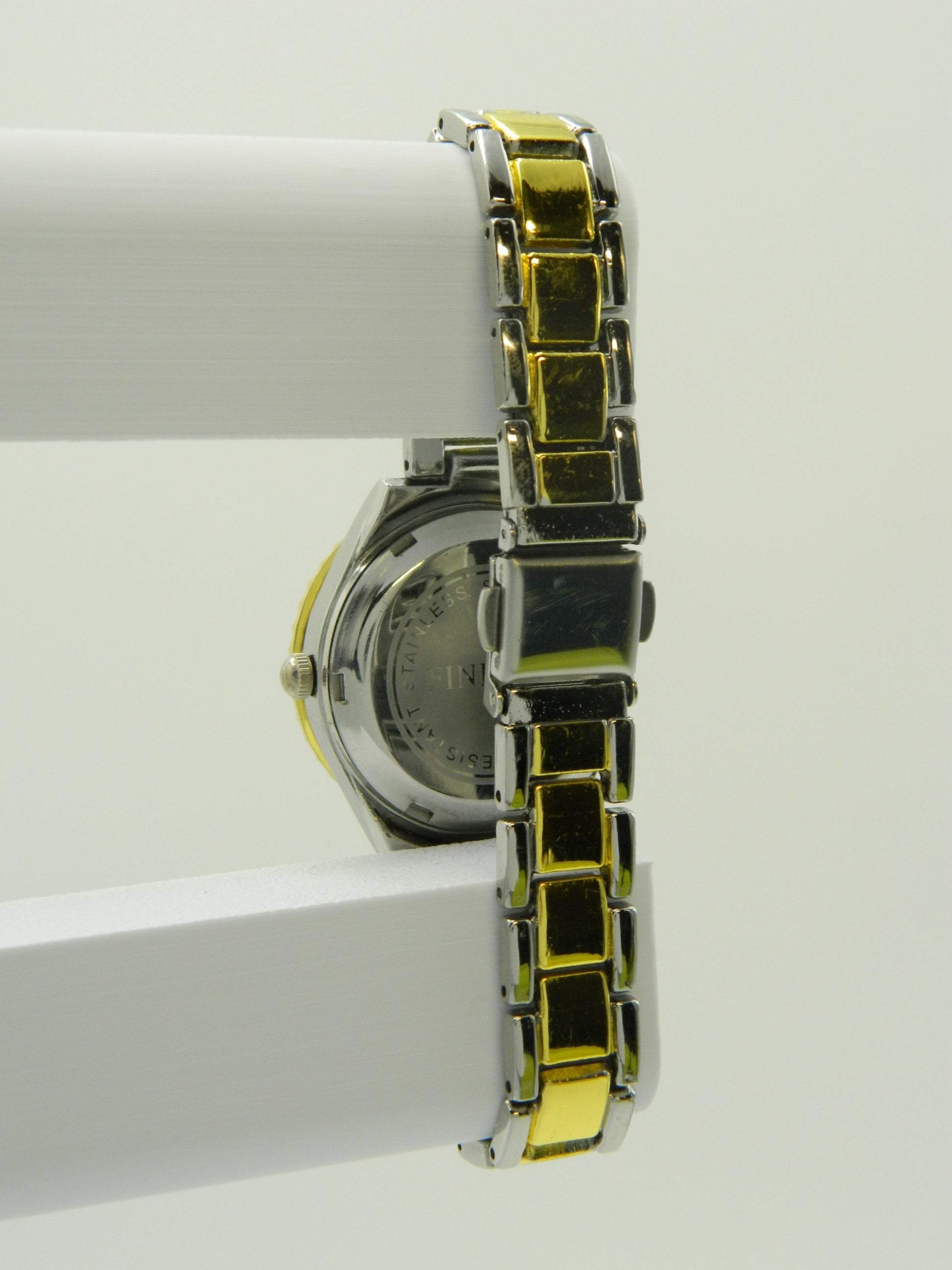 Diver Style Quartz Watch image 5