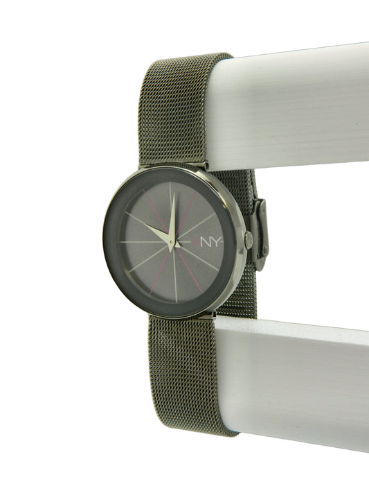 XNY Modern Style Quartz Watch image 2