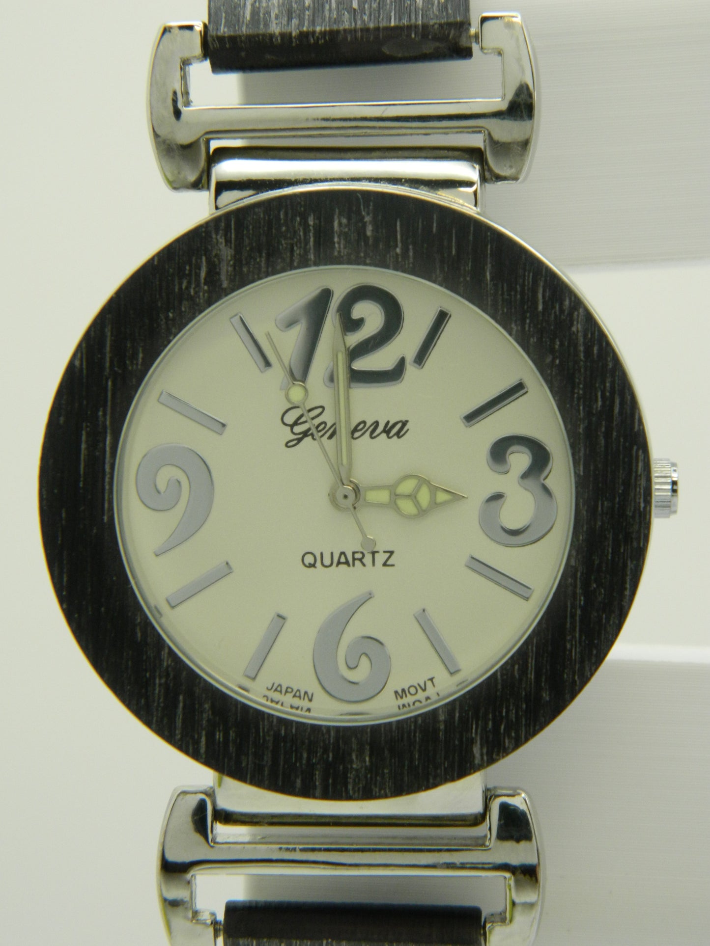Geneva Wood Grain Artistic Quartz Watch image 4
