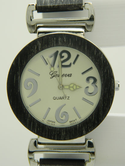 Geneva Wood Grain Artistic Quartz Watch image 4