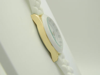 Three Leaf Generic Quartz White Watch image 3