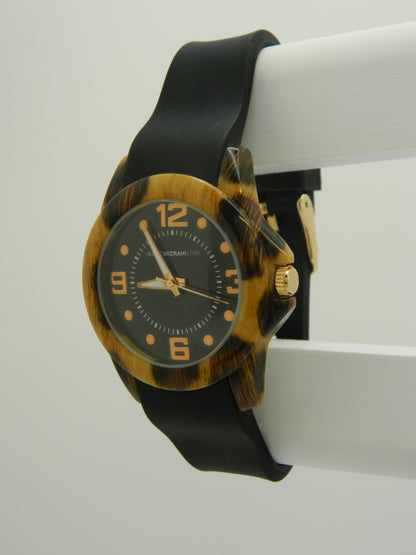 Isaac Mizrahi Lepoard Case Quartz Watch image 2