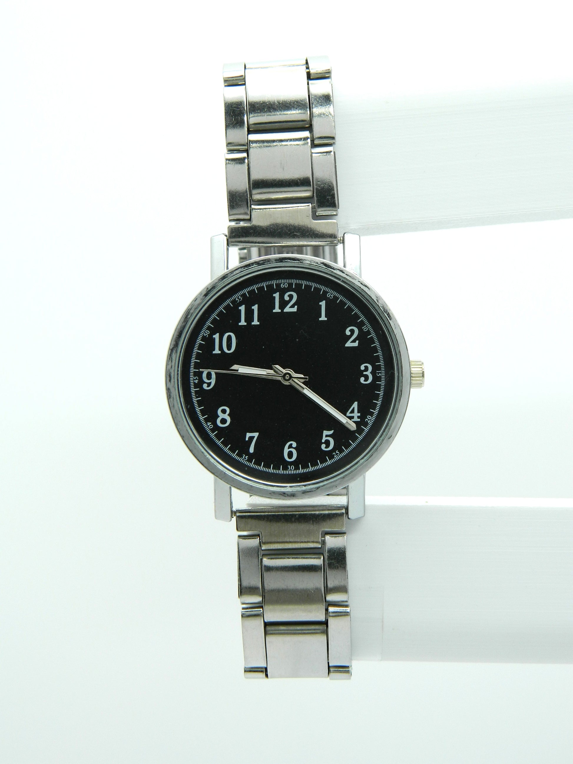 Simple Quartz Watch image 1