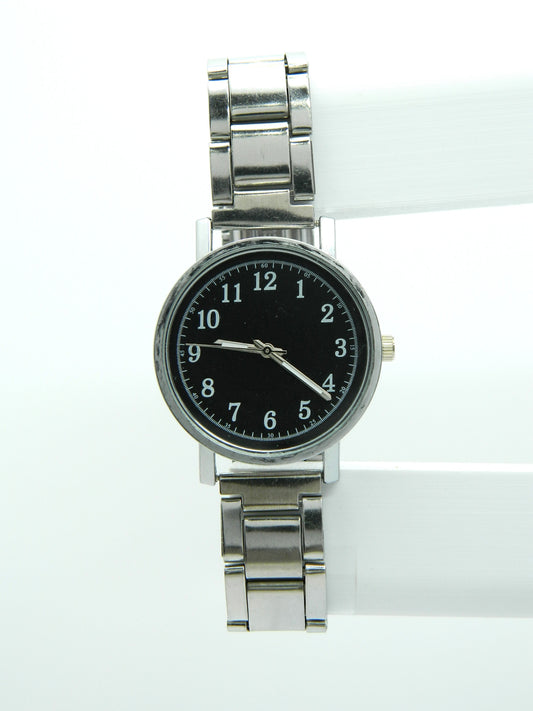 Simple Quartz Watch image 1