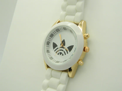 Three Leaf Generic Quartz White Watch image 2