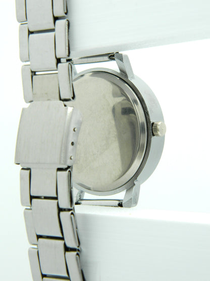 Simple Quartz Watch image 5