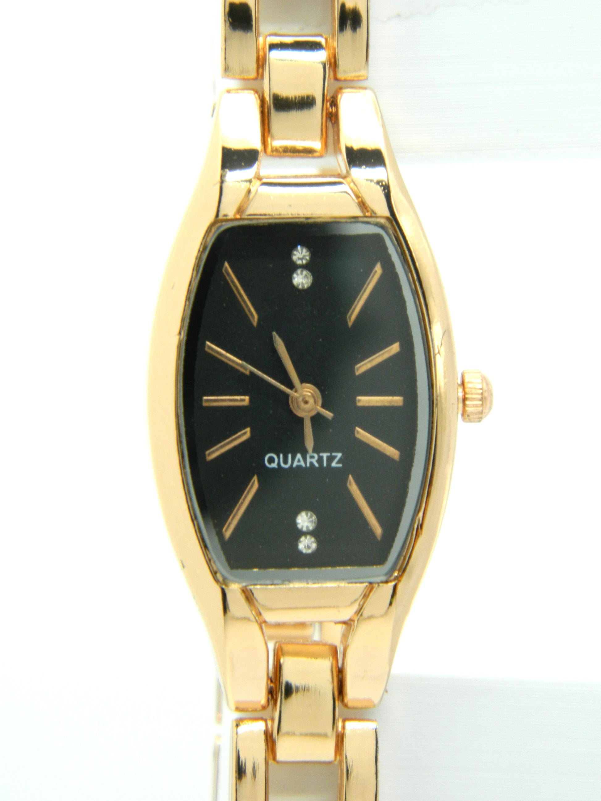 Elegant Quartz Watch image 3