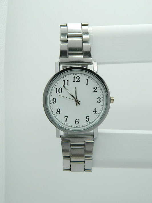 Simple Quartz Watch image 1