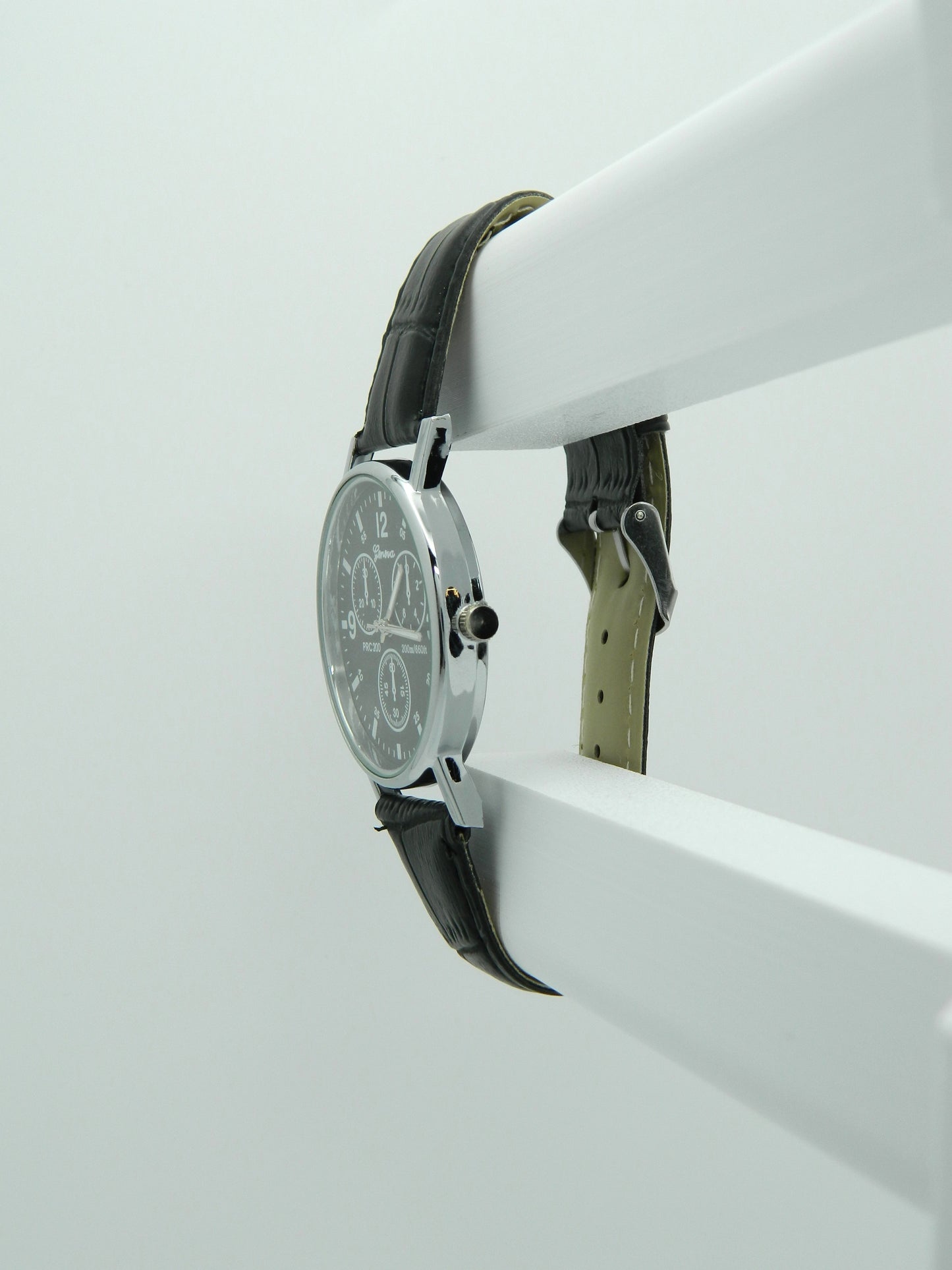 Geneva Racer Style Quartz Watch image 3
