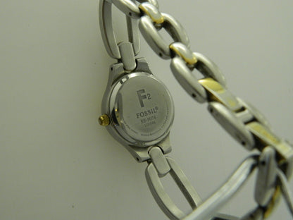Fossil F2 Two Tone Lapas Dial Quartz Watch image 5